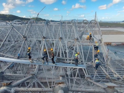 五一我在岗 | 建设者坚守岗位假期不停工